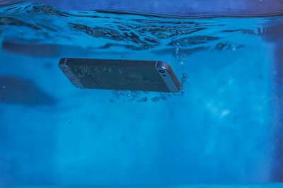 Móviles resistentes al agua: ¿cómo ha avanzado el sector?